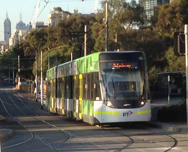 Yarra Trams Class E St Kilda Junction